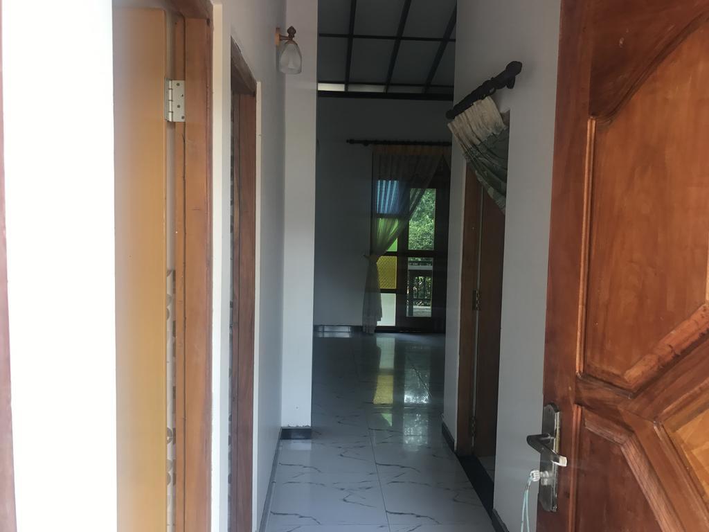 Mount Nature Villa Hikkaduwa Room photo