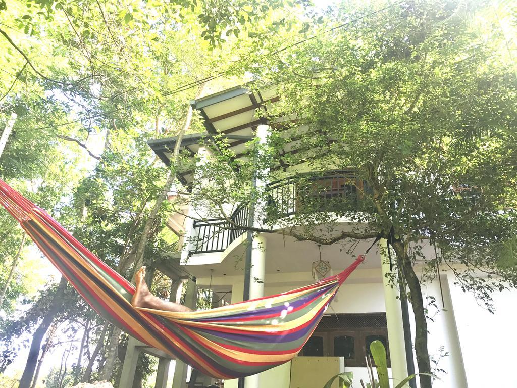 Mount Nature Villa Hikkaduwa Exterior photo